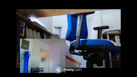 MrJohnsen1975 online show from July 2026 03:21:02 PM