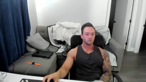 mrfizeek online show from September 2025 08:20:02 PM