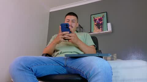 Mr Fox online show from March 2026 07:52:02 PM