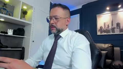 Snapshot of mrfrank_tattoo chatting on July 2026 01:06:02 PM MrFrank. online show from July 2026 01:06:02 PM