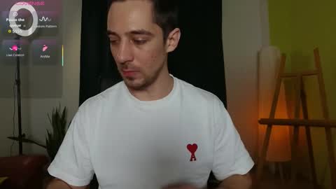 Snapshot of mrgreeneyes01 chatting on February 2026 08:07:02 PM juan luis online show from February 2026 08:07:02 PM