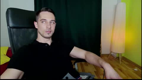 Snapshot of mrgreeneyes01 chatting on February 2026 07:56:01 PM juan luis online show from February 2026 07:56:01 PM