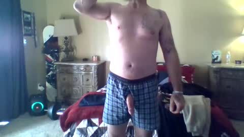 Snapshot of mrnaughtyd69 chatting on December 2024 04:47:02 PM mrnaughtyd69 online show from December 2024 04:47:02 PM