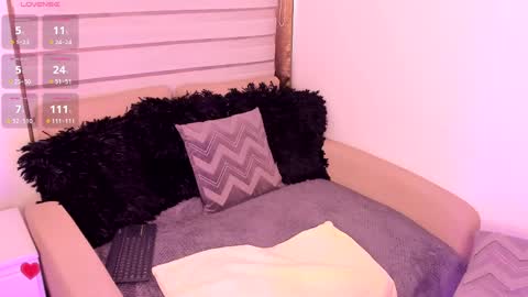 Griseld   online show from April 2026 07:26:01 PM