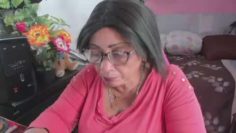Snapshot of mrs_mommy chatting on July 2026 08:00:01 PM mrs_mommy online show from July 2026 08:00:01 PM