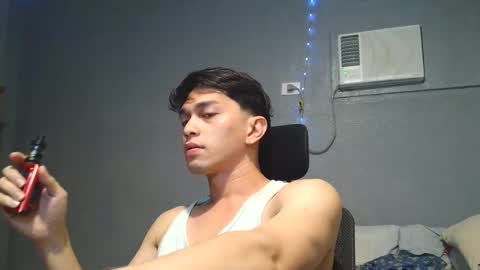 Snapshot of mrshawn95 chatting on October 2025 03:18:01 PM shawn online show from October 2025 03:18:01 PM