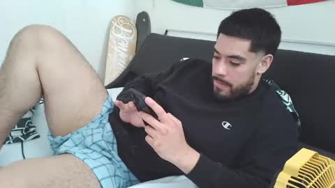 youngshyathlete online show from May 2026 05:50:02 PM