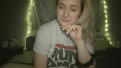 msclairewhatever online show from April 2026 06:05:02 AM