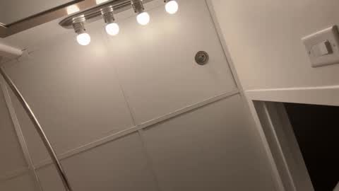 Snapshot of mskitty000 chatting on December 2025 02:08:02 AM mskitty000 online show from December 2025 02:08:02 AM