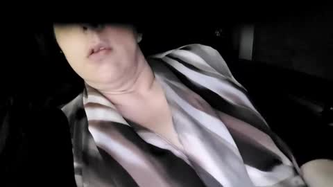 msmomy69 online show from April 2026 12:49:01 PM