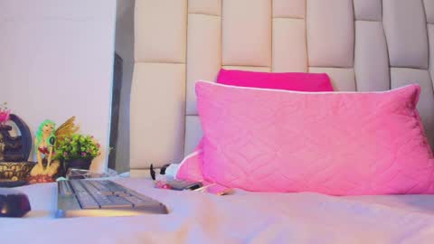 FERNANDA 3 online show from April 2026 03:07:02 AM