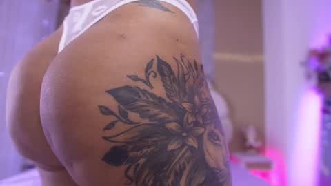 Manuela  online show from December 2025 03:13:02 AM