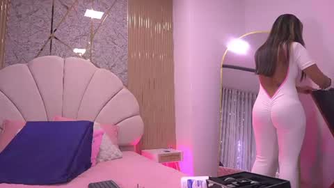 Manuela  online show from July 2026 03:15:01 AM