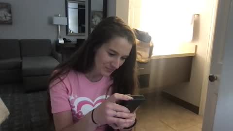 Tara Jane online show from April 2026 03:59:01 AM