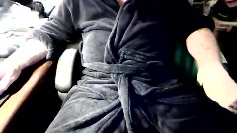 Goose online show from April 2026 03:04:02 AM