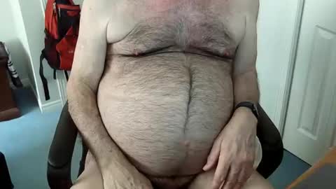 muff3ater online show from April 2026 06:01:02 PM