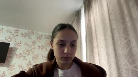 Tia online show from May 2026 08:08:01 AM