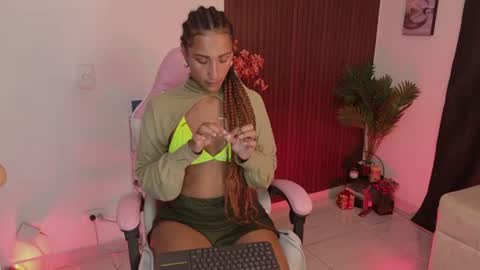 Snapshot of mulata_ch chatting on June 2026 01:38:02 AM HEY GUYS IF YOU LIKE SEXY SHOW YOU ARE IN THE CORRECT PLACE CU WENESDAY PVT OPEN TRANSMISSION TIME 5 PM - 10 PM COLOMBIA online show from June 2026 01:38:02 AM