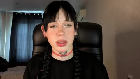 Polik online show from April 2026 04:59:02 AM