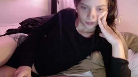 Snapshot of munchi_ chatting on May 2026 12:18:01 AM online show from May 2026 12:18:01 AM