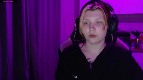 Milana online show from May 2026 02:55:02 PM