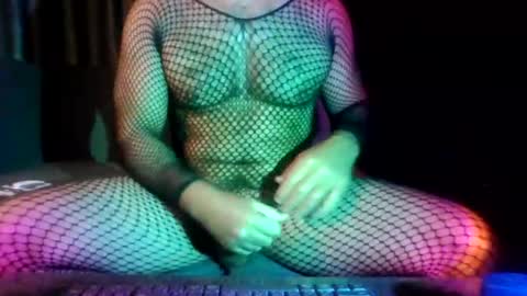 Snapshot of muscbttmbitch chatting on June 2026 06:53:02 PM muscbttmbitch online show from June 2026 06:53:02 PM