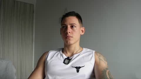 Snapshot of muscle_king_cum chatting on June 2026 02:52:01 PM muscle_king_cum online show from June 2026 02:52:01 PM