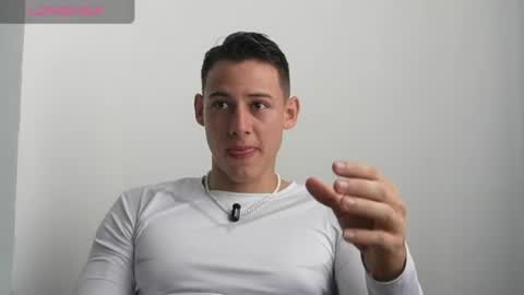 Snapshot of muscle_king_cum chatting on July 2026 02:44:01 PM muscle_king_cum online show from July 2026 02:44:01 PM