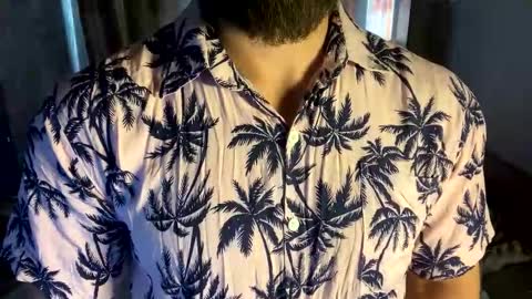muscularjuggler online show from May 2026 12:39:01 AM