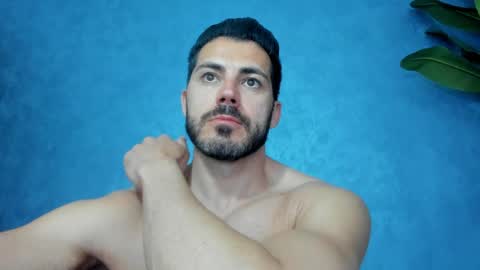 muscularmaster onlyfans online show from April 2026 11:43:02 PM