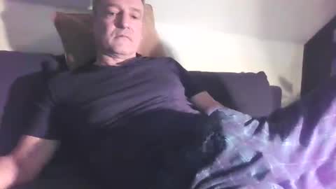 nobuddy online show from December 2025 06:44:01 AM