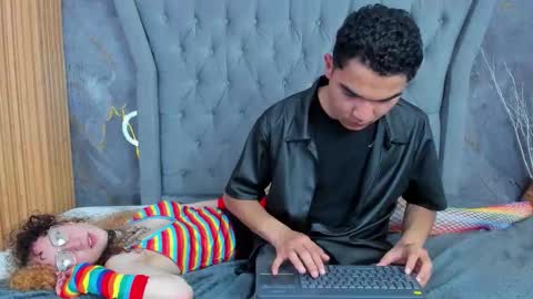 muss_shadw_couple online show from March 2026 08:58:02 PM