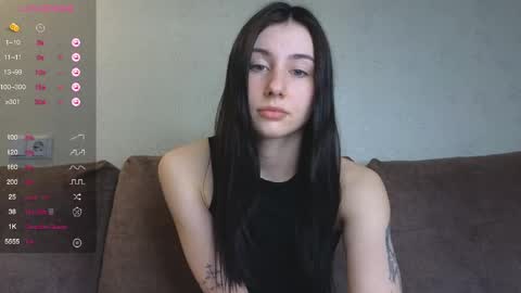 Im Marine online show from April 2026 07:15:01 PM