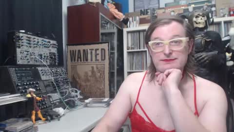 Snapshot of muziknerd chatting on February 2025 04:03:01 AM Muziknerd online show from February 2025 04:03:01 AM