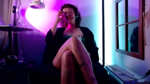 Mx. Anouk Divine online show from April 2026 03:06:02 AM