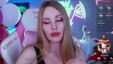 Snapshot of my__sweet__alice chatting on June 2026 08:45:02 PM mysweetalice online show from June 2026 08:45:02 PM