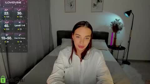 katie online show from December 2024 10:47:01 PM