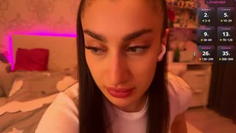Snapshot of my_naomi chatting on June 2026 09:54:02 PM Naomi online show from June 2026 09:54:02 PM