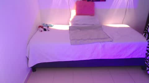 My Sweety Bom online show from April 2026 01:03:02 PM