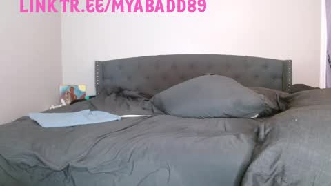 BaddMFUCKER online show from January 2025 12:20:01 AM