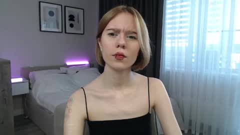 Lana online show from May 2026 07:06:01 AM