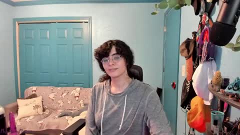 Grace online show from April 2026 06:37:01 PM