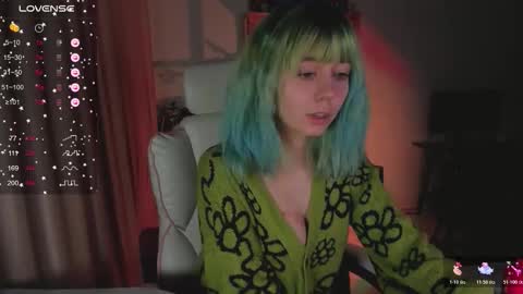 Snapshot of mylaweb chatting on March 2026 12:38:01 AM MylaFlores online show from March 2026 12:38:01 AM