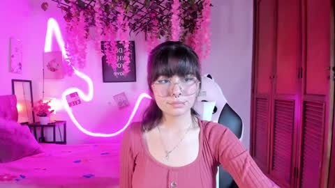 Snapshot of mylittlebunny__ chatting on December 2024 11:48:01 PM helen online show from December 2024 11:48:01 PM