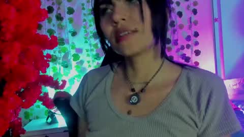 Snapshot of myomi_nix chatting on April 2026 03:48:02 AM myomi online show from April 2026 03:48:02 AM