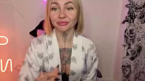 Snapshot of mysterious_twist chatting on March 2026 04:34:01 PM mysterious_twist online show from March 2026 04:34:01 PM