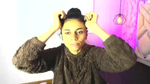 mystical_meteor online show from April 2026 07:22:02 PM