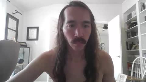 Snapshot of mythrowawayatx chatting on February 2026 05:44:01 PM mythrowawayatx online show from February 2026 05:44:01 PM