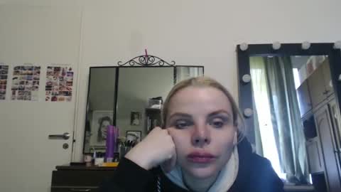 nadyagt online show from March 2026 09:13:01 AM