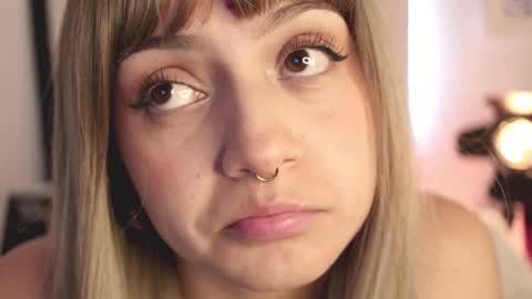 Nahia INDEPENDENT MODEL P online show from February 2025 03:21:01 PM